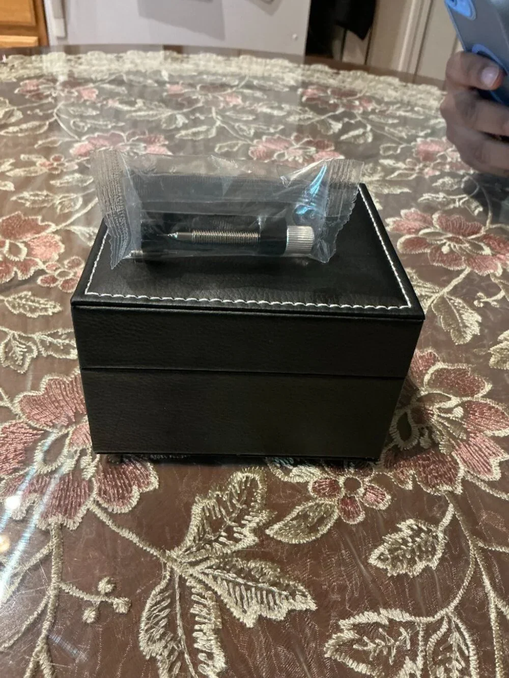VVS1 Moissanite (Crazy on tester) AP Watch